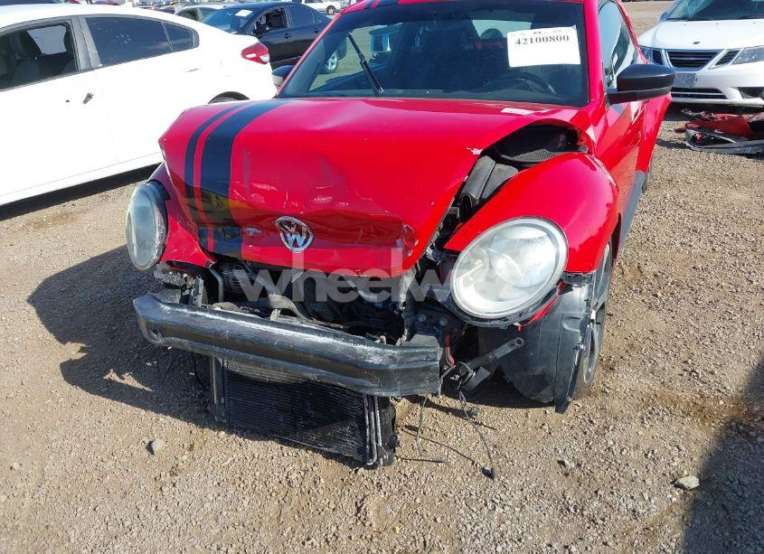 Photo 6 of 2014 Volkswagen Beetle COUPE 2.5L ENTRY (VIN 3VWFP7AT6EM627973)