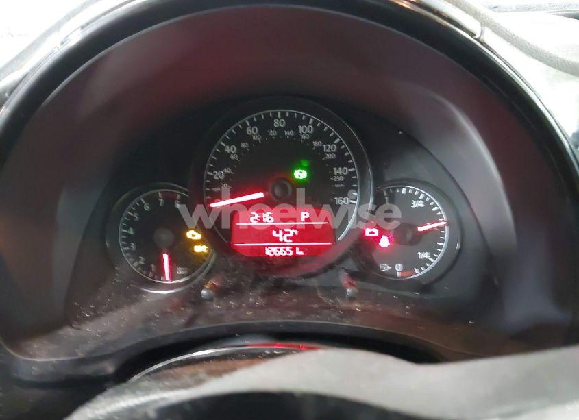 Photo 15 of 2012 Volkswagen Beetle ENTRY (VIN 3VWFP7AT8CM622898)