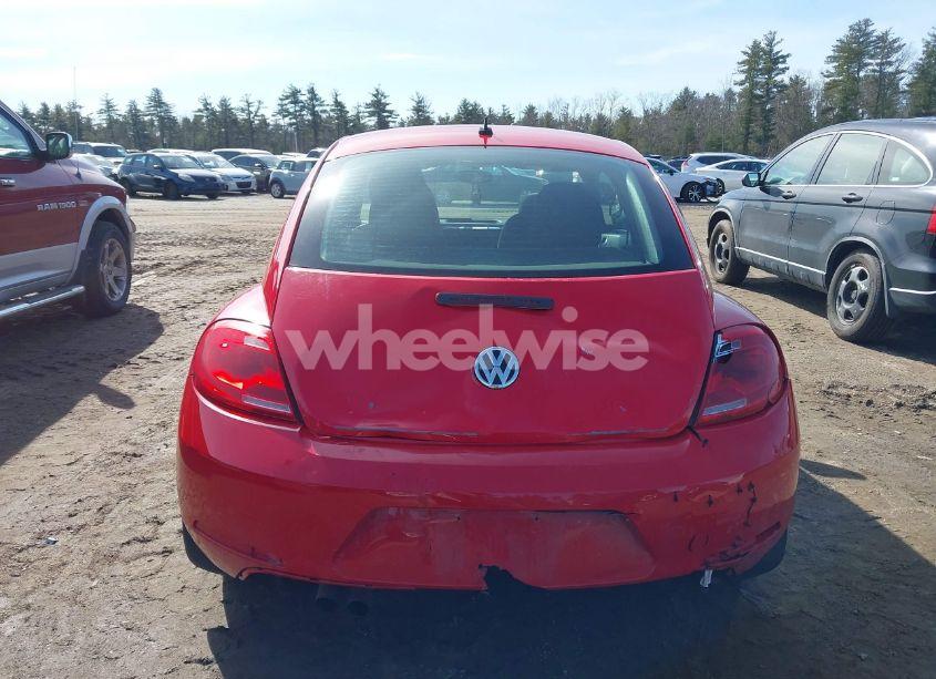 Photo 16 of 2013 Volkswagen Beetle 2.5L ENTRY (VIN 3VWFP7AT8DM624961)