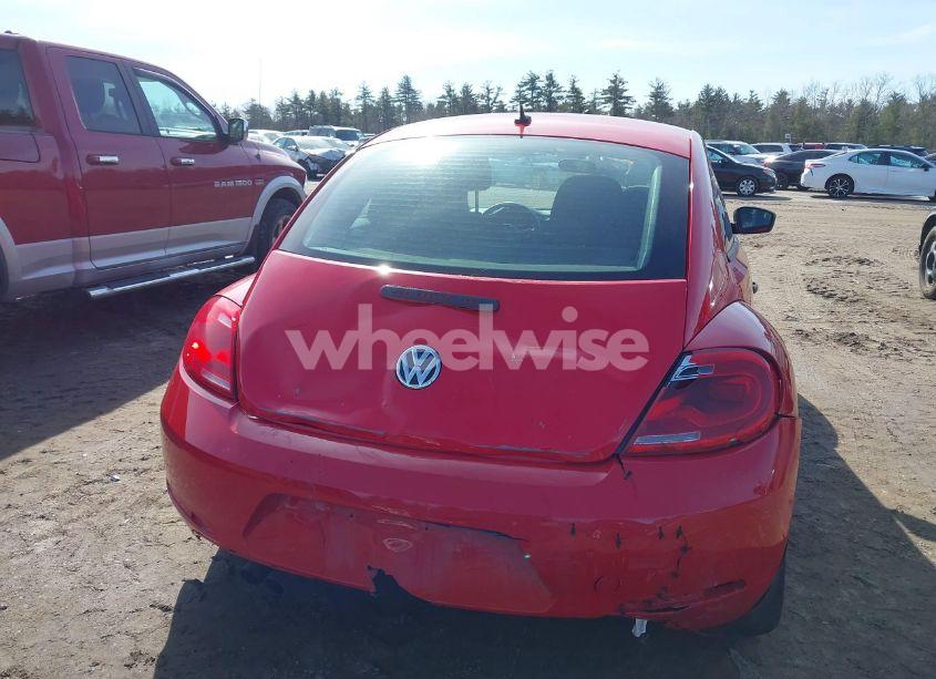 Photo 6 of 2013 Volkswagen Beetle 2.5L ENTRY (VIN 3VWFP7AT8DM624961)