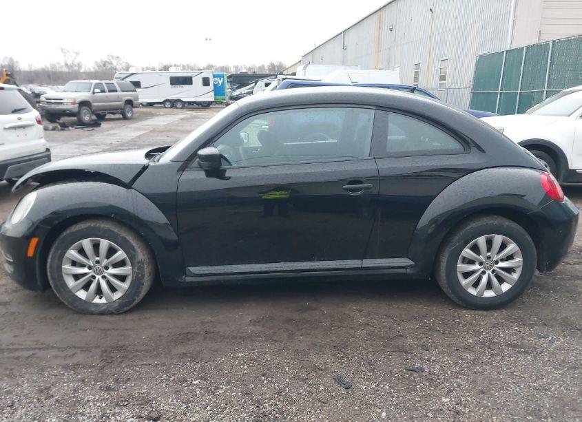 Photo 14 of 2013 Volkswagen Beetle 2.5L ENTRY (VIN 3VWFP7AT8DM691494)