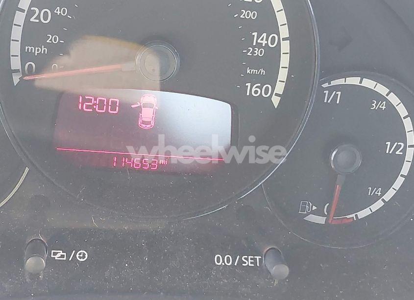 Photo 7 of 2014 Volkswagen Beetle 2.5L ENTRY (VIN 3VWFP7AT9EM601321)