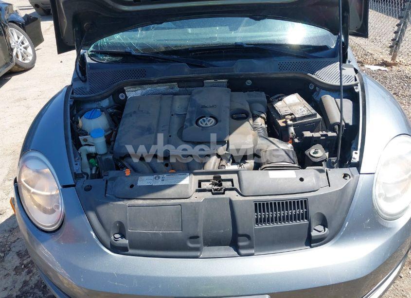 Photo 10 of 2013 Volkswagen Beetle 2.5L ENTRY (VIN 3VWFP7ATXDM626534)