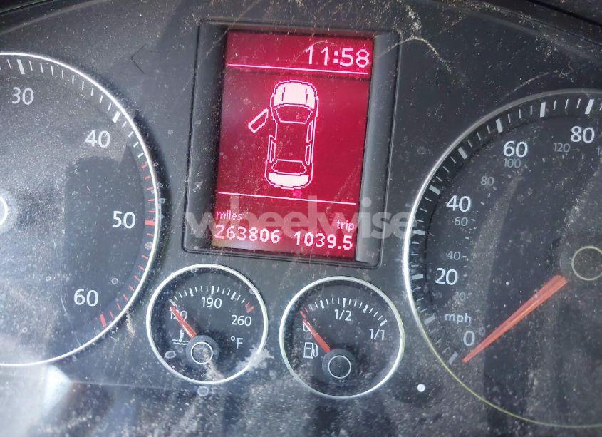 Photo 7 of 2006 Volkswagen Jetta DIESEL (VIN 3VWFT71K96M853624)