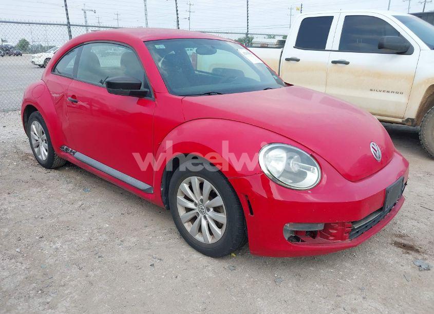 2013 Volkswagen Beetle 2.5L ENTRY (VIN 3VWFX7AT6DM603784) main photo