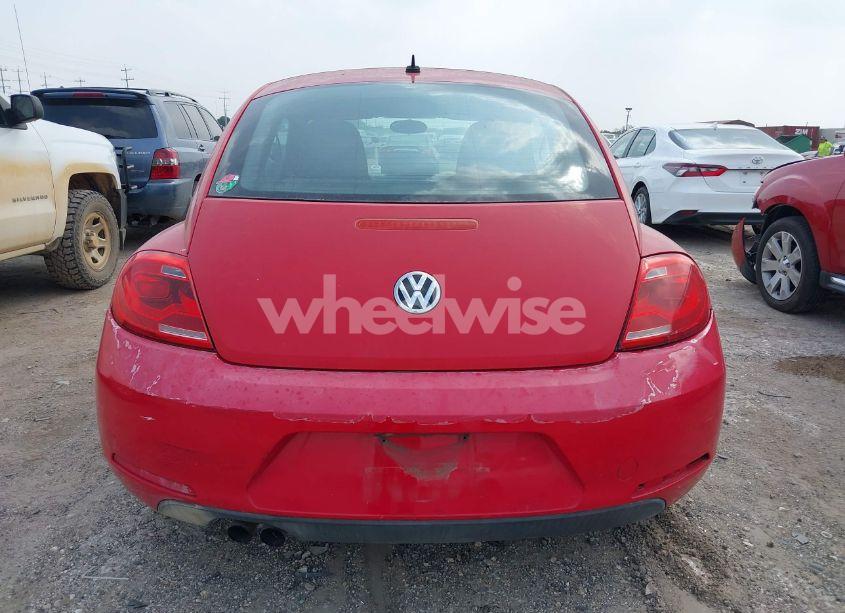 Photo 16 of 2013 Volkswagen Beetle 2.5L ENTRY (VIN 3VWFX7AT6DM603784)