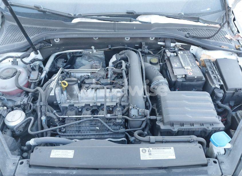 Photo 10 of 2019 Volkswagen Golf 1.4T S/1.4T SE (VIN 3VWG57AU1KM033676)