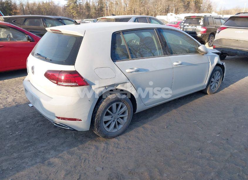Photo 4 of 2019 Volkswagen Golf 1.4T S/1.4T SE (VIN 3VWG57AU1KM033676)