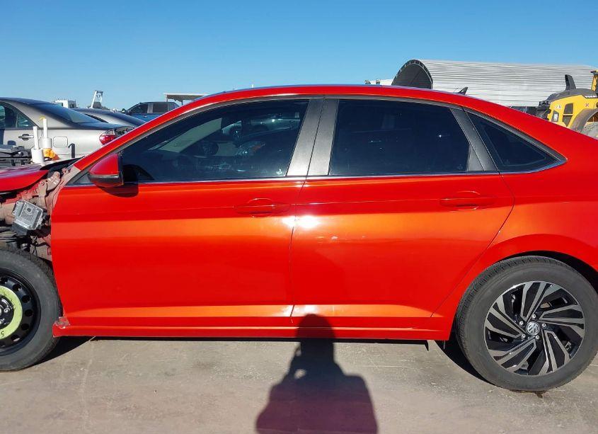 Photo 15 of 2019 Volkswagen Jetta 1.4T SEL PREMIUM (VIN 3VWG57BU4KM082787)