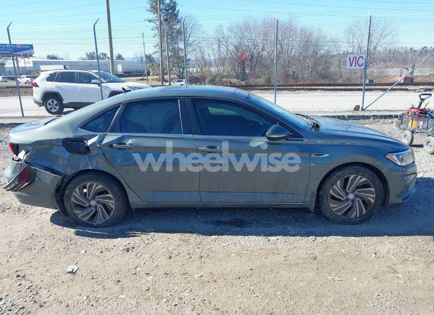 Photo 13 of 2019 Volkswagen Jetta 1.4T SEL PREMIUM (VIN 3VWG57BU4KM102200)