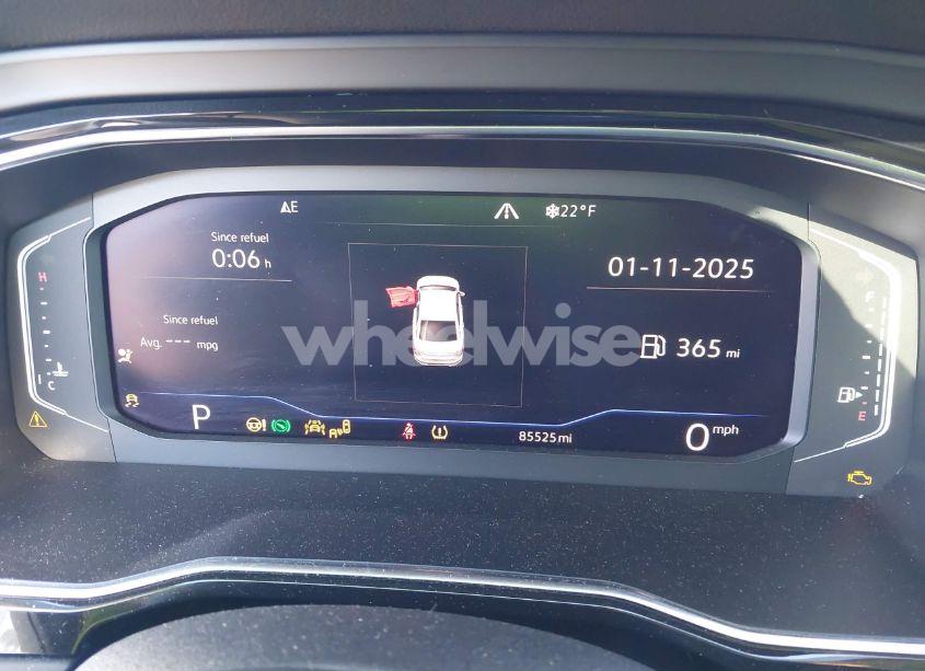 Photo 7 of 2019 Volkswagen Jetta 1.4T SEL PREMIUM (VIN 3VWG57BU4KM102200)