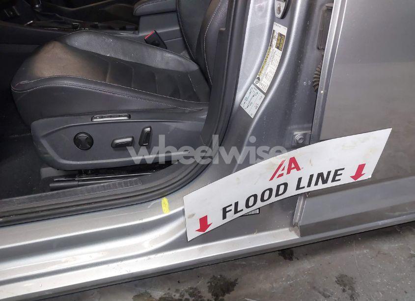 Photo 6 of 2019 Volkswagen Jetta 1.4T SEL PREMIUM (VIN 3VWG57BU4KM218920)