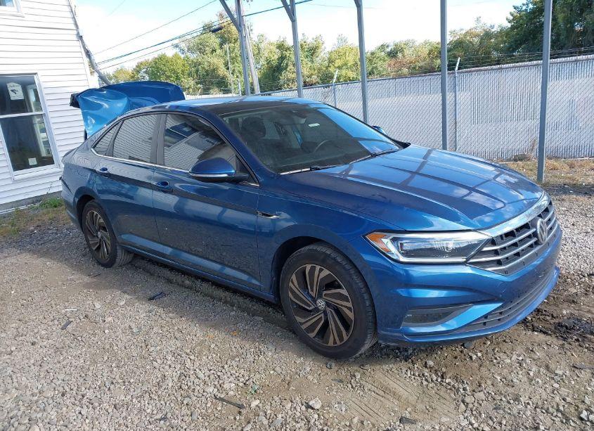 2019 Volkswagen Jetta 1.4T SEL PREMIUM (VIN 3VWG57BU7KM163444) main photo