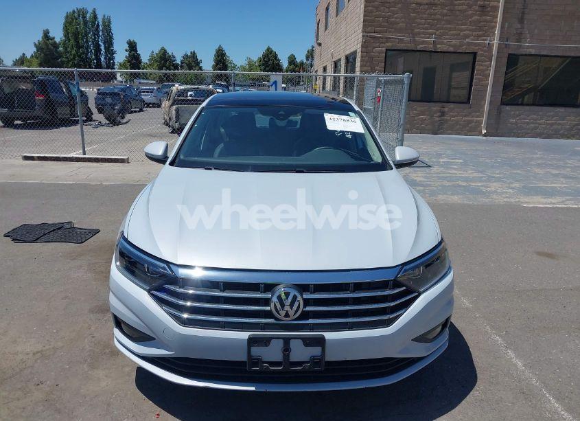 Photo 12 of 2019 Volkswagen Jetta SEL PREMIUM (VIN 3VWG57BU8KM040476)