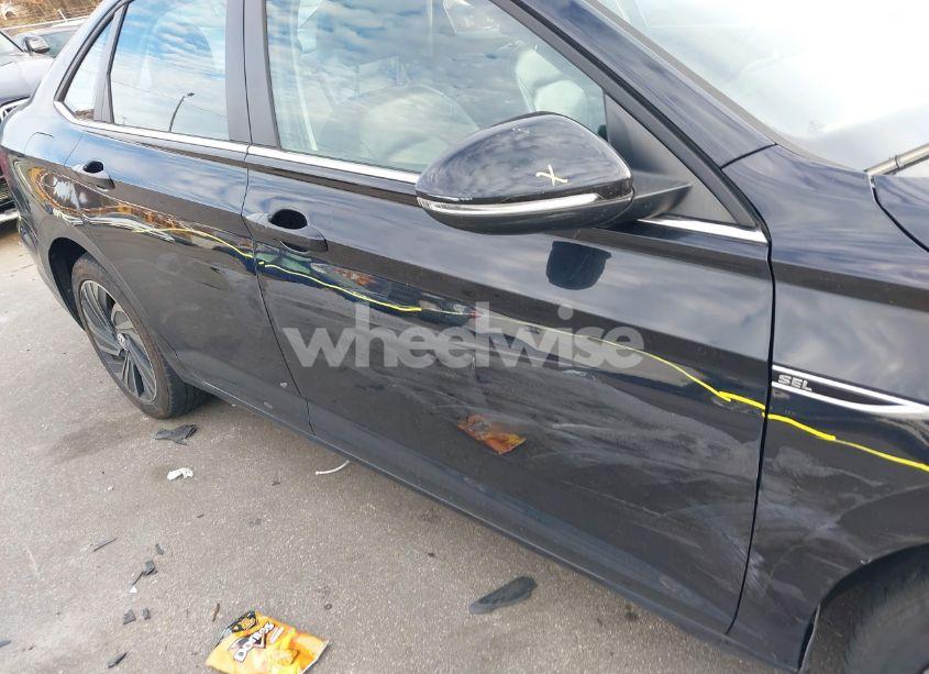 Photo 17 of 2019 Volkswagen Jetta 1.4T SEL PREMIUM (VIN 3VWG57BU9KM087516)