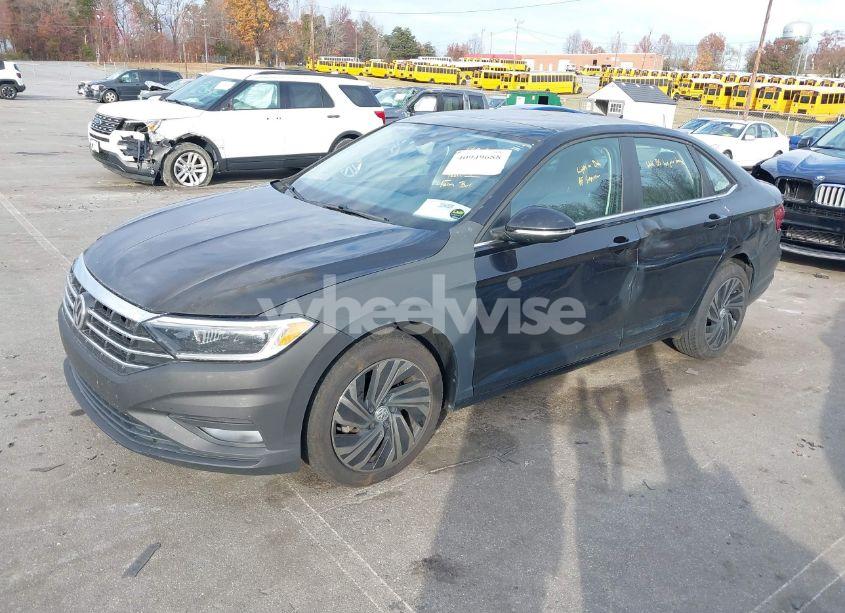 Photo 2 of 2019 Volkswagen Jetta 1.4T SEL PREMIUM (VIN 3VWG57BU9KM087516)