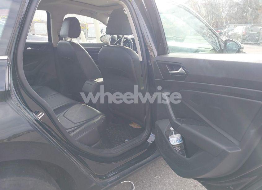 Photo 8 of 2019 Volkswagen Jetta 1.4T SEL PREMIUM (VIN 3VWG57BU9KM087516)