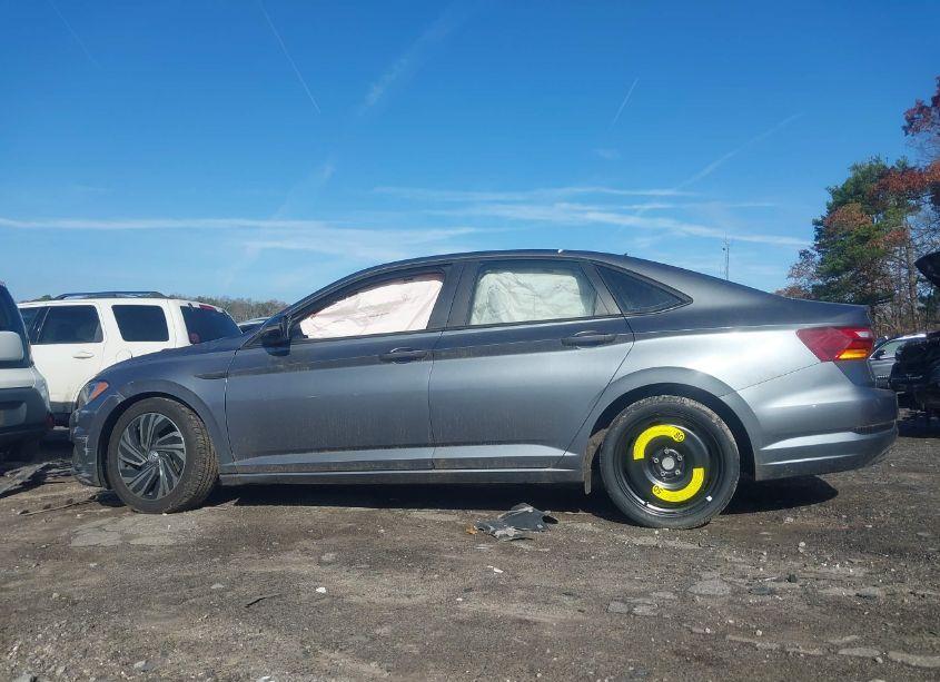 Photo 14 of 2019 Volkswagen Jetta 1.4T SEL PREMIUM (VIN 3VWG57BUXKM176835)