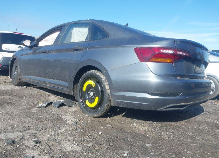 Photo 3 of 2019 Volkswagen Jetta 1.4T SEL PREMIUM (VIN 3VWG57BUXKM176835)