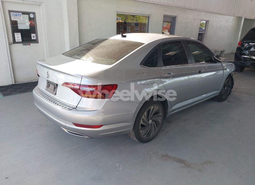 Photo 4 of 2019 Volkswagen Jetta 1.4T SEL PREMIUM (VIN 3VWG57BUXKM219442)