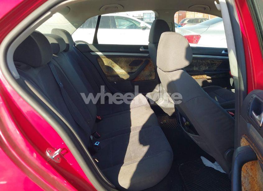 Photo 8 of 2007 Volkswagen Jetta (VIN 3VWGF71K57M054484)