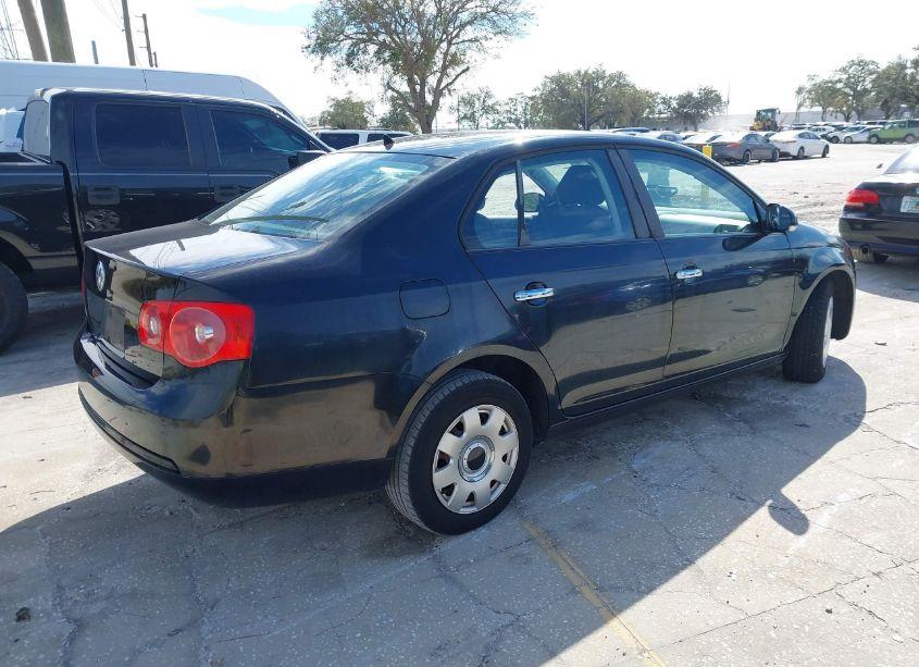 Photo 4 of 2007 Volkswagen Jetta (VIN 3VWGF71K77M176425)