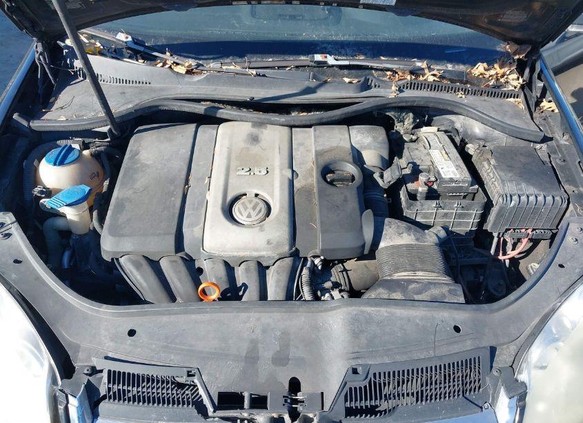 Photo 10 of 2007 Volkswagen Jetta (VIN 3VWGG71K27M124083)