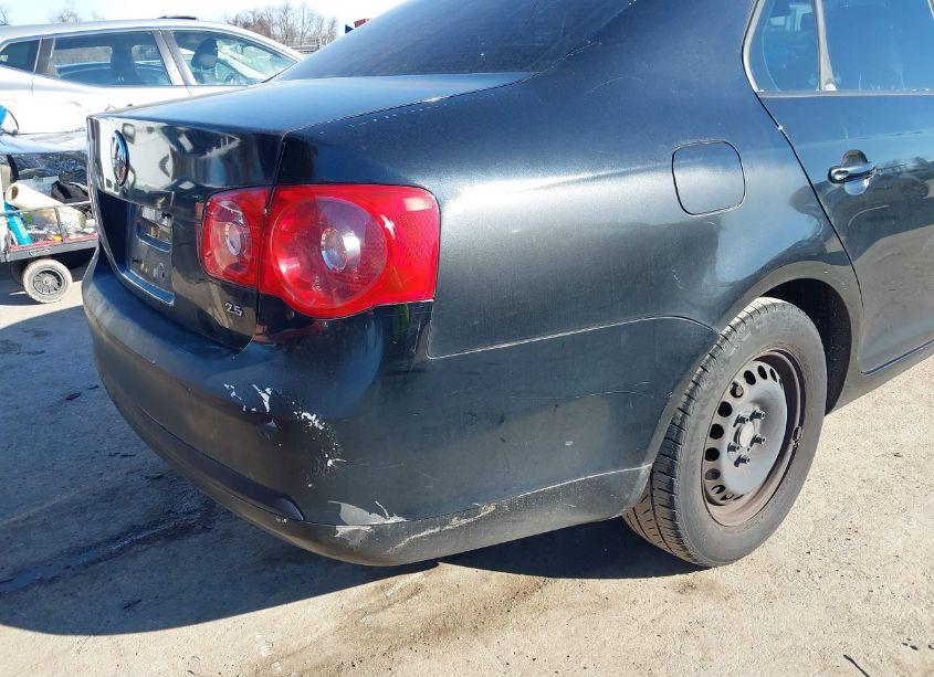 Photo 13 of 2007 Volkswagen Jetta (VIN 3VWGG71K27M124083)