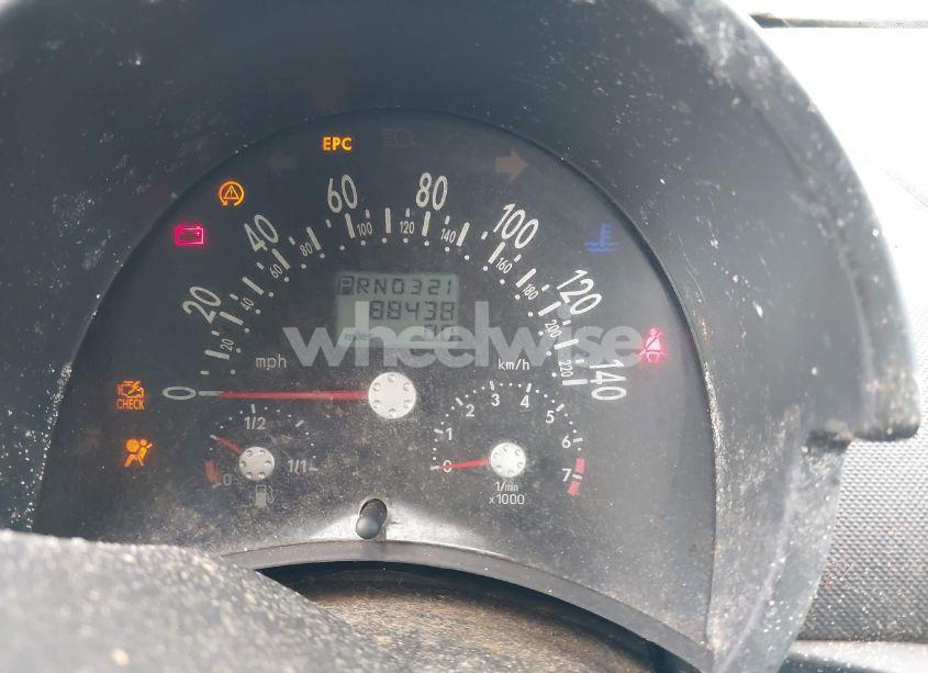 Photo 7 of 2004 Volkswagen New BEETLE COUPE (VIN 3VWGK31C74M421197)