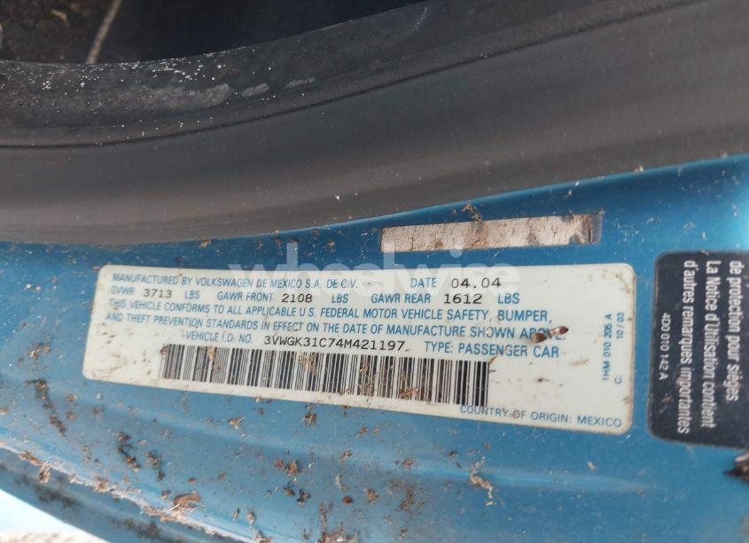 Photo 9 of 2004 Volkswagen New BEETLE COUPE (VIN 3VWGK31C74M421197)