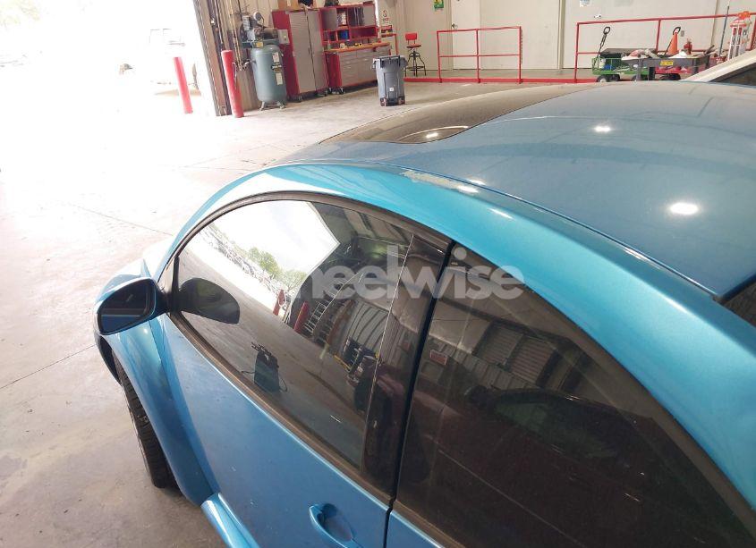 Photo 6 of 2004 Volkswagen New BEETLE COUPE (VIN 3VWGK31C94M422268)