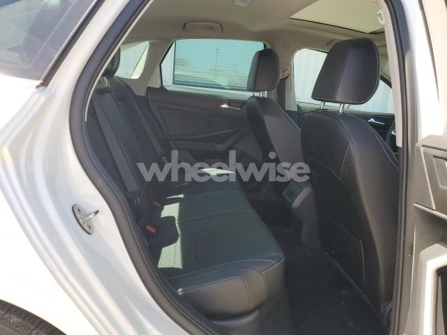 Photo 10 of 2022 VOLKSWAGEN JETTA SEL N/A (VIN 3VWGM7BU4NM026680)