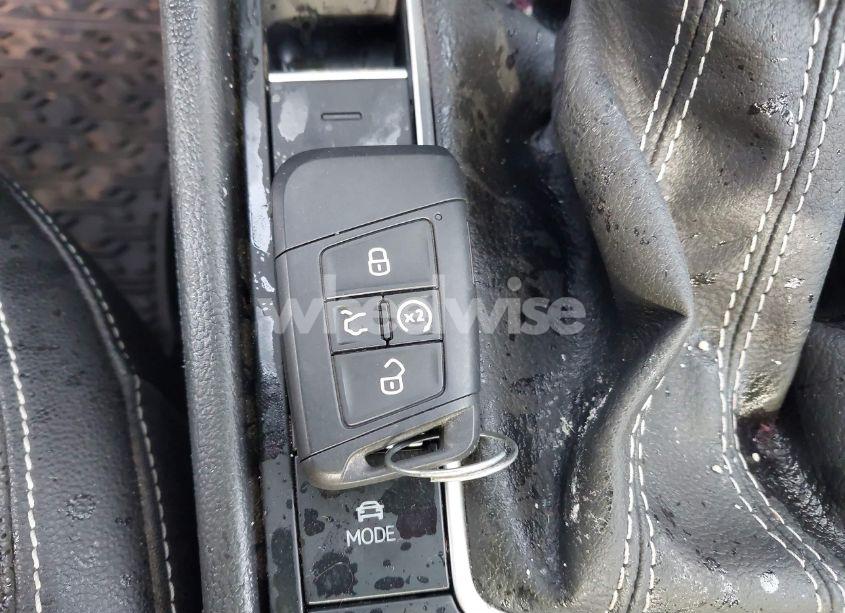 Photo 10 of 2024 Volkswagen Jetta 1.5T SEL (VIN 3VWGM7BU5RM061704)