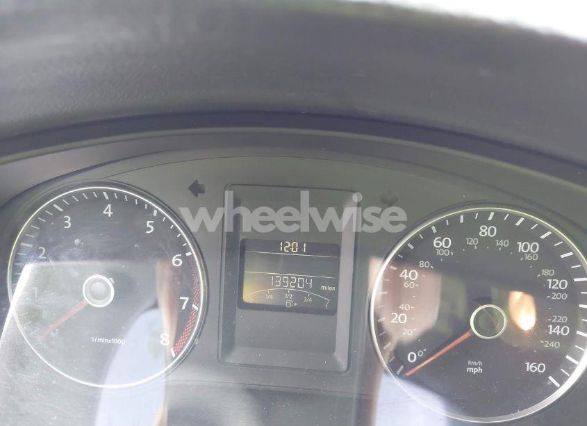 Photo 7 of 2012 Volkswagen Jetta 2.5L SEL (VIN 3VWGP7AJ0CM310352)