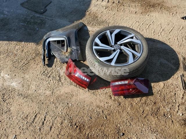 Photo 4 of 2025 VOLKSWAGEN JETTA SEL (VIN 3VWGX7BU0SM065091)