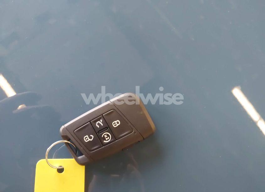 Photo 11 of 2025 Volkswagen Jetta 1.5T SEL (VIN 3VWGX7BU5SM016453)