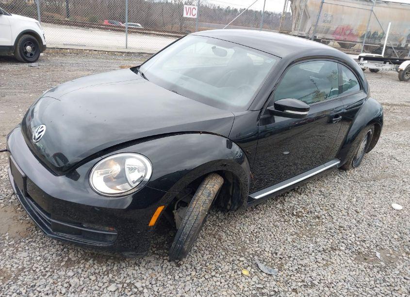 Photo 2 of 2015 Volkswagen Beetle 1.8T (VIN 3VWH17ATXFM633190)