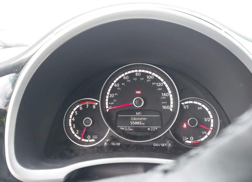 Photo 7 of 2015 Volkswagen Beetle 1.8T (VIN 3VWH17ATXFM633190)