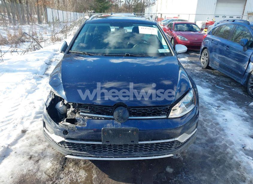 Photo 12 of 2017 Volkswagen Golf ALLTRACK TSI S/TSI SE/TSI SEL (VIN 3VWH17AU1HM511135)