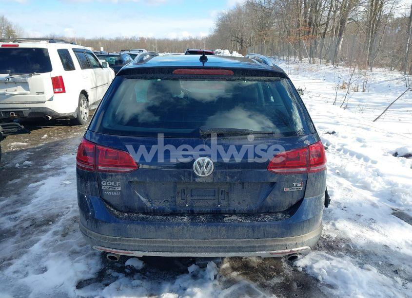 Photo 16 of 2017 Volkswagen Golf ALLTRACK TSI S/TSI SE/TSI SEL (VIN 3VWH17AU1HM511135)