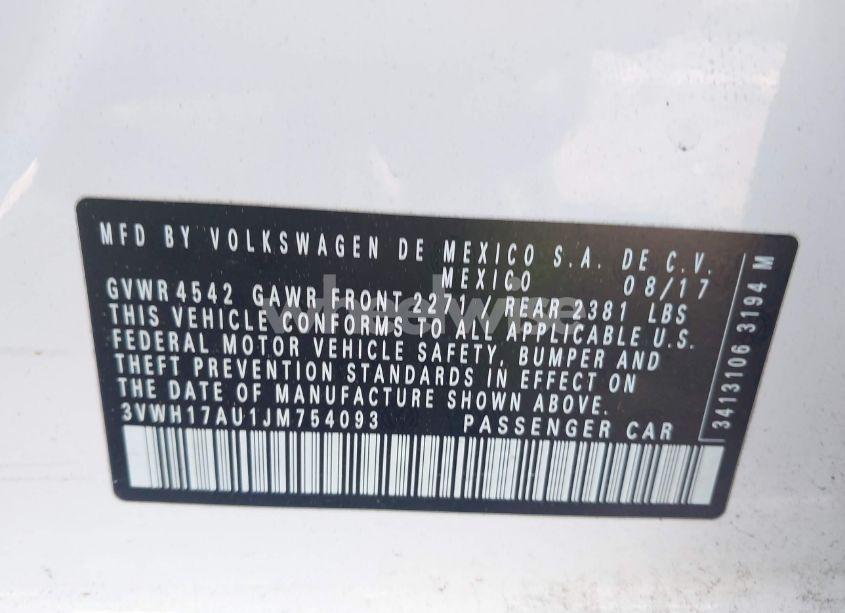 Photo 9 of 2018 Volkswagen Golf ALLTRACK TSI S/TSI SE/TSI SEL (VIN 3VWH17AU1JM754093)