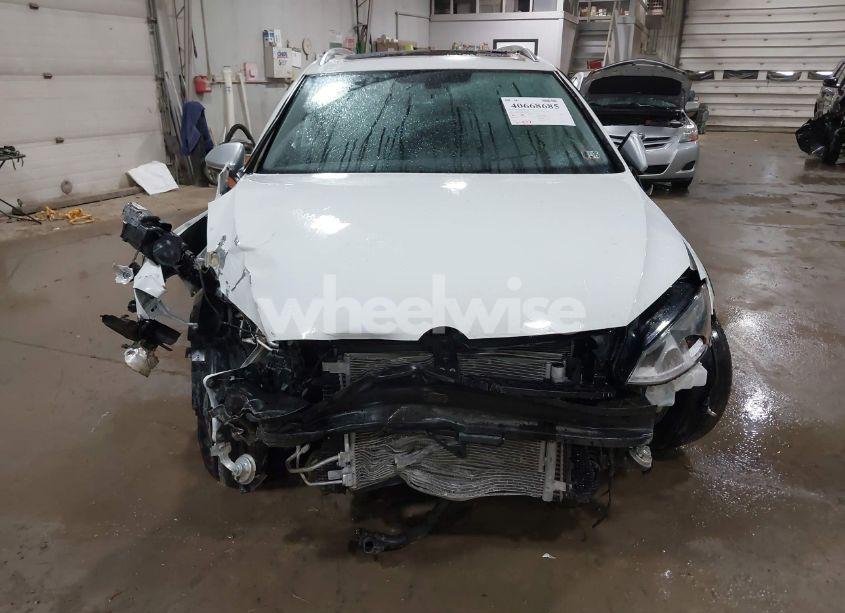 Photo 11 of 2017 Volkswagen Golf ALLTRACK TSI S/TSI SE/TSI SEL (VIN 3VWH17AU2HM535234)