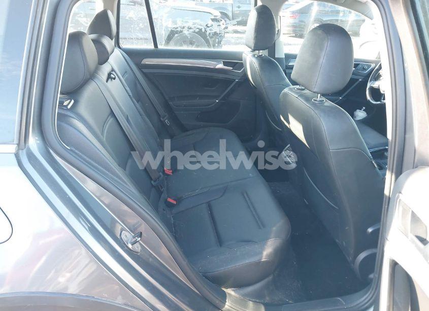 Photo 8 of 2017 Volkswagen Golf ALLTRACK TSI S/TSI SE/TSI SEL (VIN 3VWH17AU3HM514845)