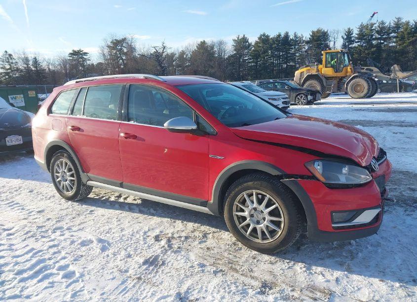 Photo 13 of 2017 Volkswagen Golf ALLTRACK TSI S/TSI SE/TSI SEL (VIN 3VWH17AU6HM510370)