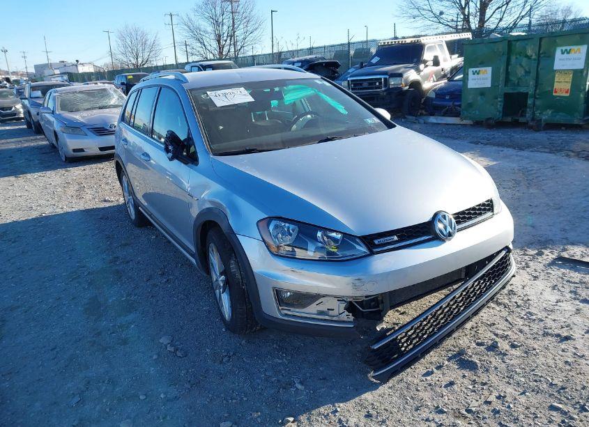 2017 Volkswagen Golf ALLTRACK TSI S/TSI SE/TSI SEL (VIN 3VWH17AU6HM517609) main photo