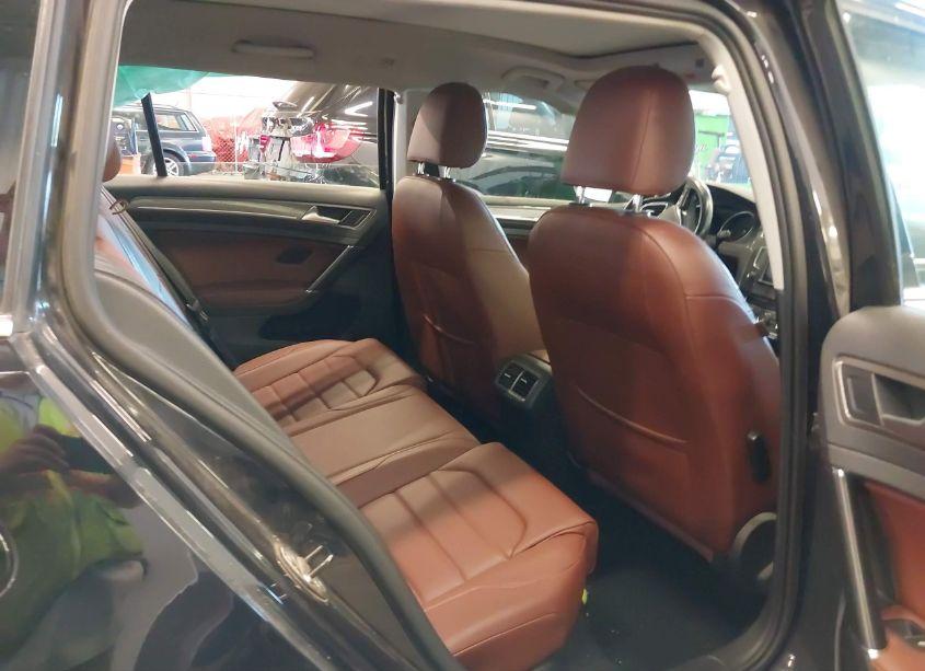 Photo 8 of 2017 Volkswagen Golf ALLTRACK TSI S/TSI SE/TSI SEL (VIN 3VWH17AU6HM522616)