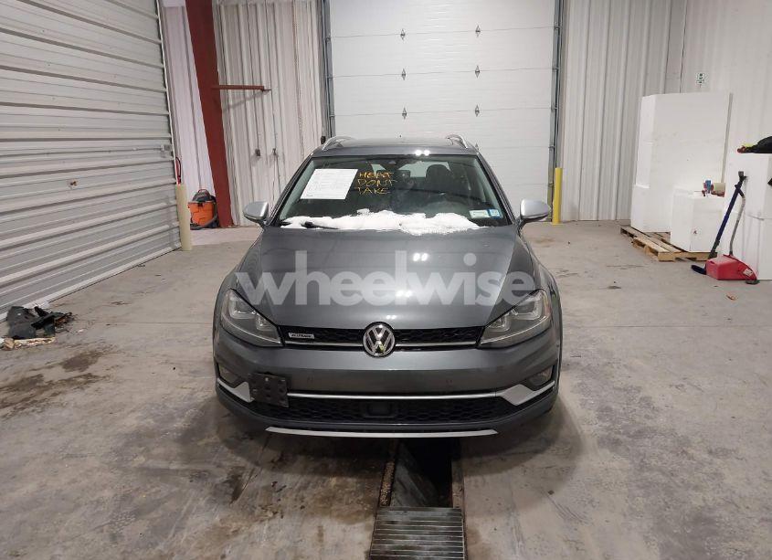 Photo 12 of 2017 Volkswagen Golf ALLTRACK TSI SEL (VIN 3VWH17AU7HM506120)