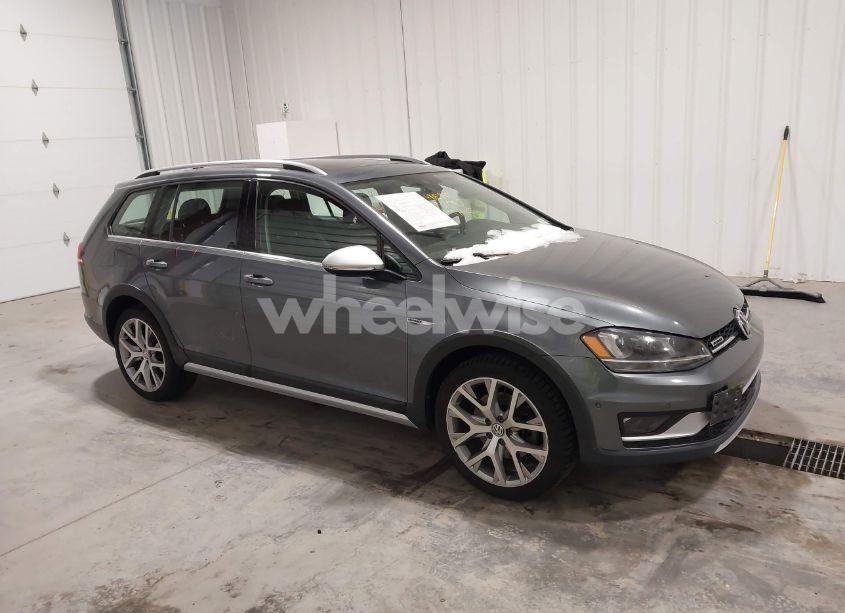 Photo 13 of 2017 Volkswagen Golf ALLTRACK TSI SEL (VIN 3VWH17AU7HM506120)