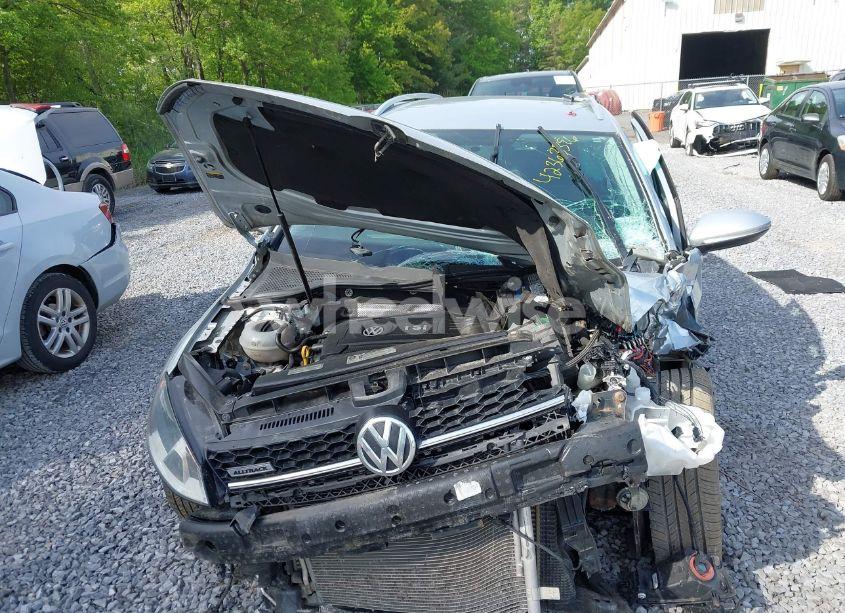 Photo 6 of 2017 Volkswagen Golf ALLTRACK TSI S/TSI SE/TSI SEL (VIN 3VWH17AU7HM528490)