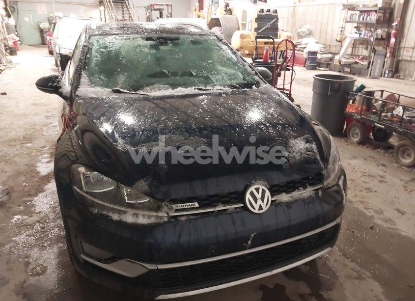 Photo 12 of 2019 Volkswagen Golf ALLTRACK TSI S/TSI SE/TSI SEL (VIN 3VWH17AU7KM513463)